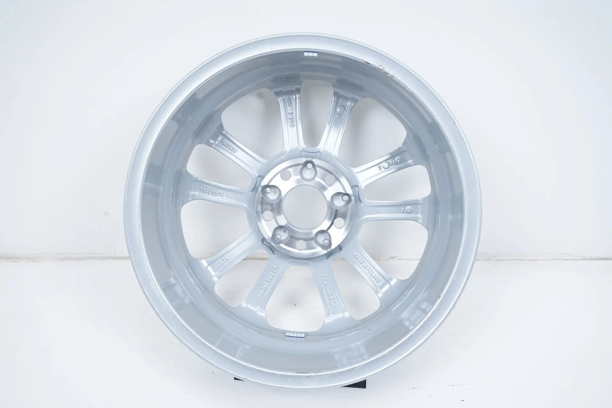 1 x Mercedes GLA-klasse W156 X156 lichtmetalen velg 17 inch A1564011700 Detailweergave 9