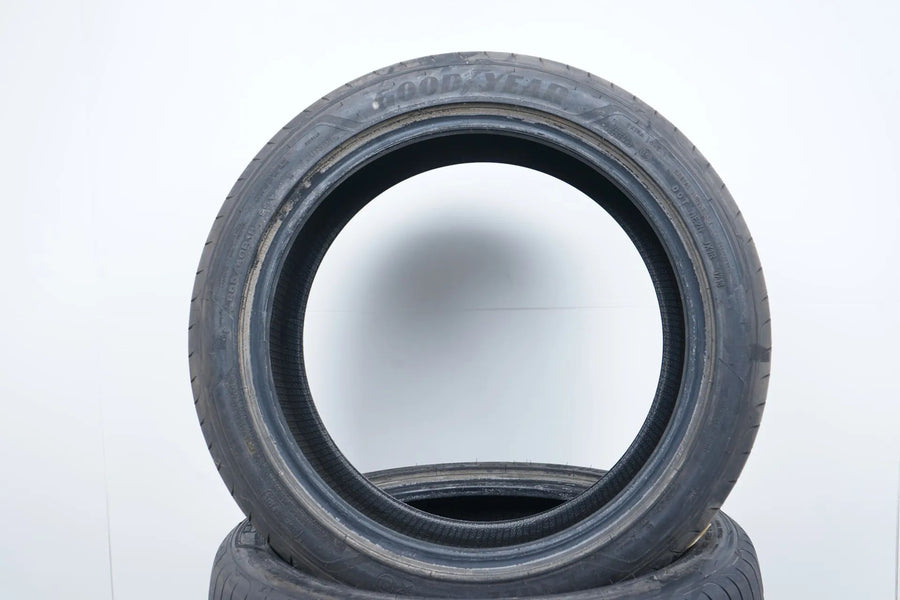 4x Goodyear summer tires 255/40 R18 DOT18 approx. 8 BMW* RFT