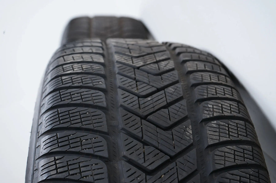 Audi Q7 SQ7 4M Winter Wheels Winter Tires 255 50 20 inch 4M0601025G
