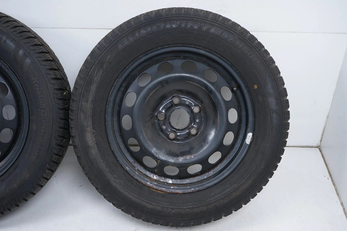 VW Volkswagen Passat 3G Winterreifen Winterräder 215 60 16 Zoll Detailansicht 6