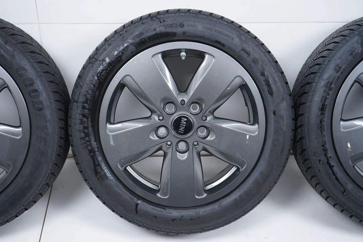Pneus hiver MINI F55 F56 F57, jantes hiver 195/55/16 pouces Detailansicht 4
