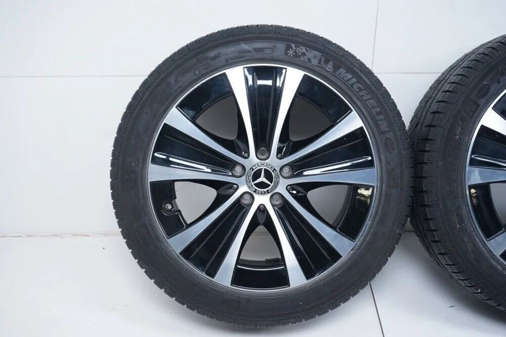 Mercedes E Klasse W213 Winterreifen Winterräder 245 45 18 Zoll Detailansicht 3
