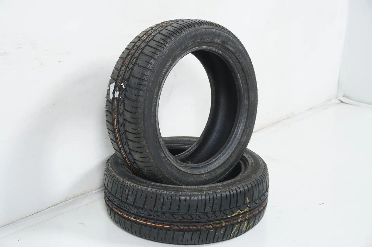 2x Demo summer tires 175 55 15 inch Bridgestone DOT11 Detail view 3