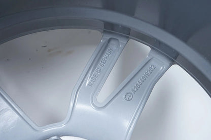 1 x NOVÝ Mercedes třídy C W204 hliníkový disk 18 palců A2044019202 8,5J