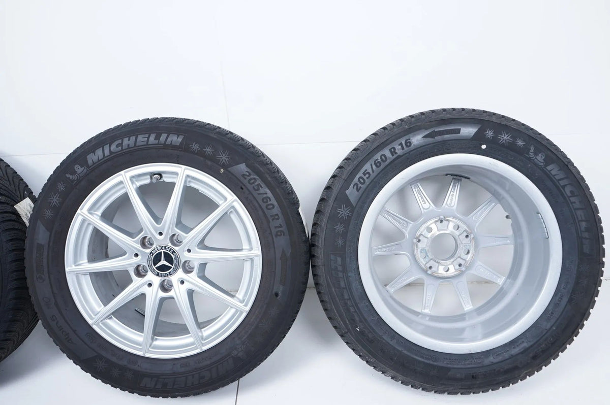 Roues et pneus hiver 16 pouces pour Mercedes Classe AB W177 W247 Vue détaillée 18