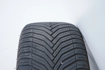 Mercedes třída C W206 celoroční pneumatiky zimní kola 225 45 18 palců