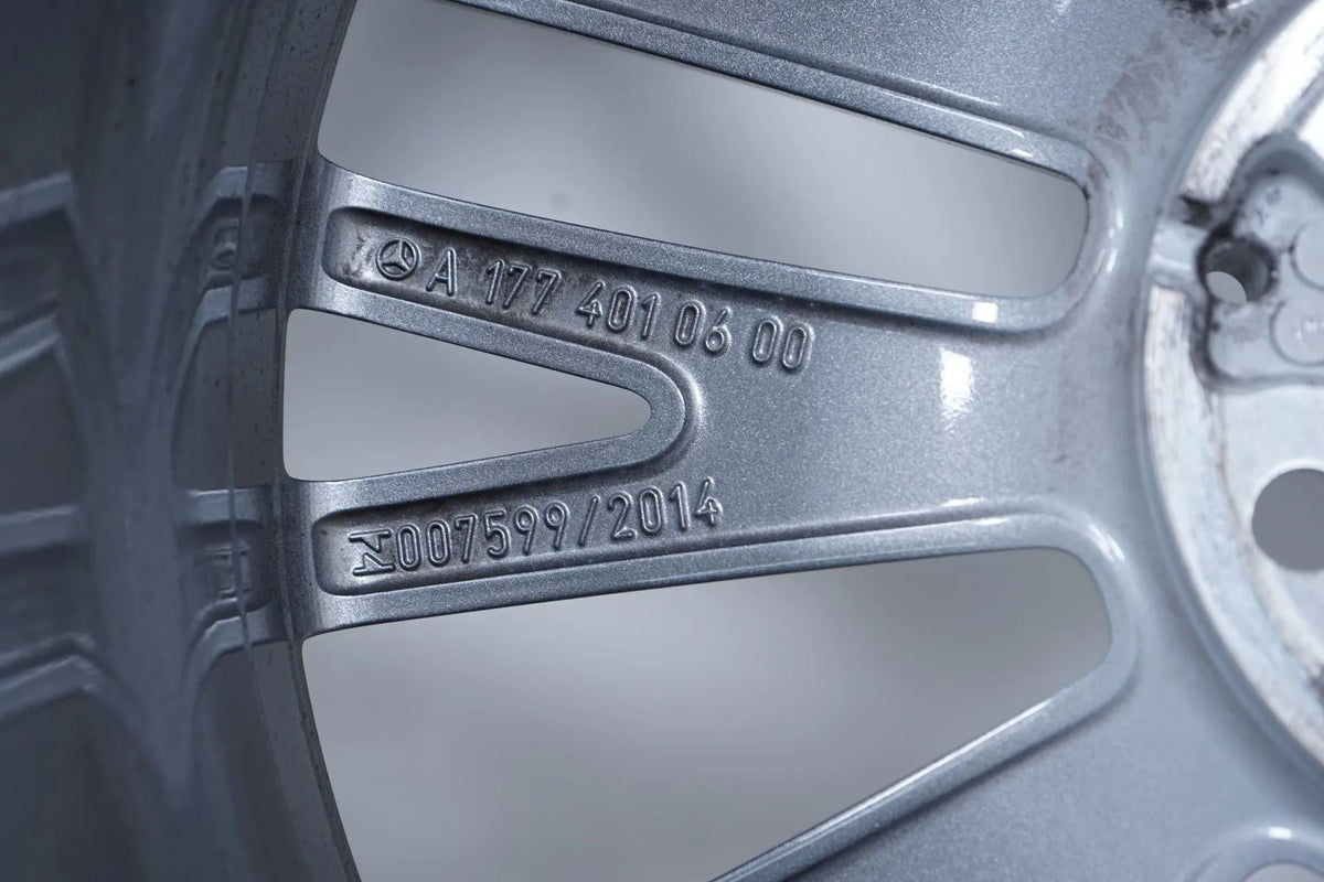 Mercedes A B Klasse W177 B247 Allwetterräder mit neuen Allwetterreifen 18 Zoll