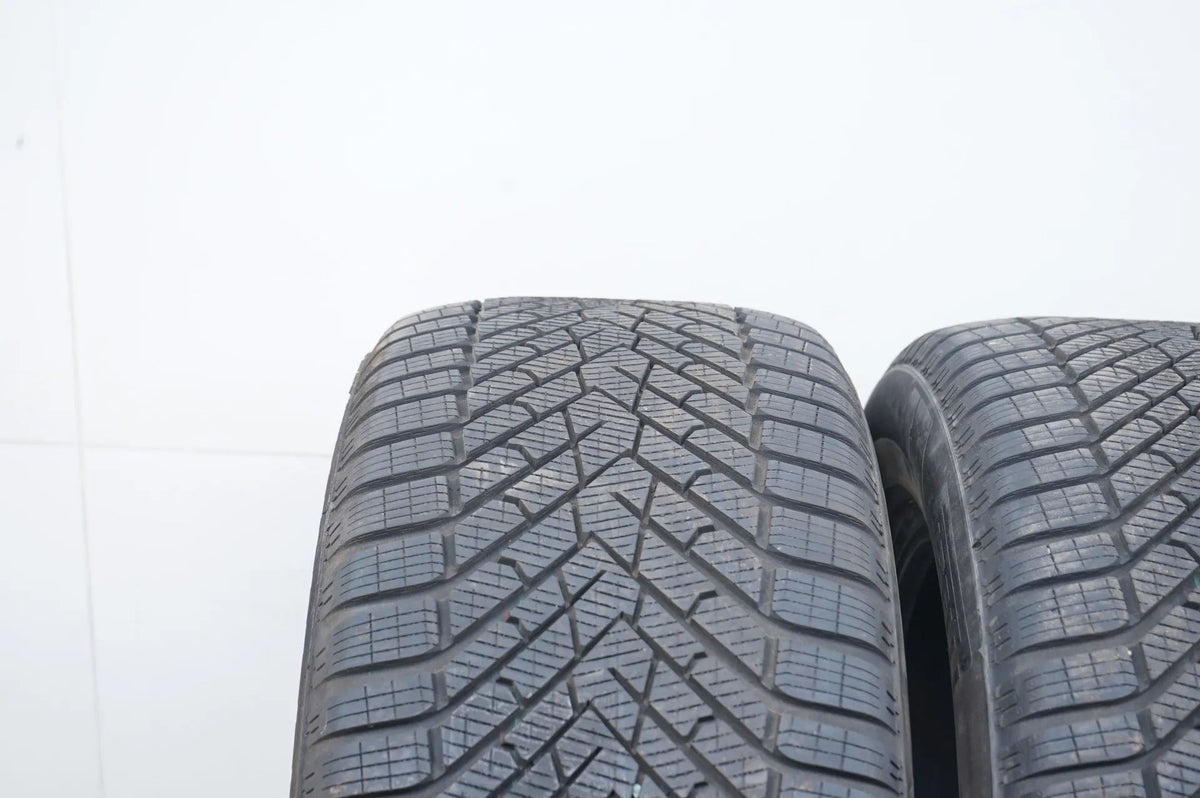 2 x Pirelli Winter 2 winter tires, 275/50/20 inch, DOT24, approx. 7mm tread depth Detail view 4