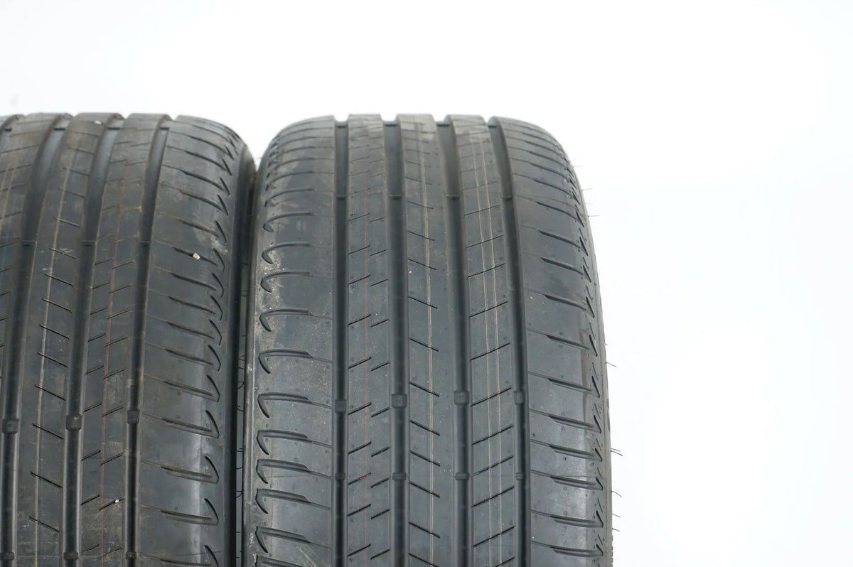 2 pneus été de démonstration Bridgestone 275/40/20 pouces BMW* DOT23 RFT Vue détaillée 5