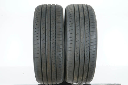 2 pneus été Nexen 225/55 R18 pouces DOT 23/22 environ 7 m BMW* MO
