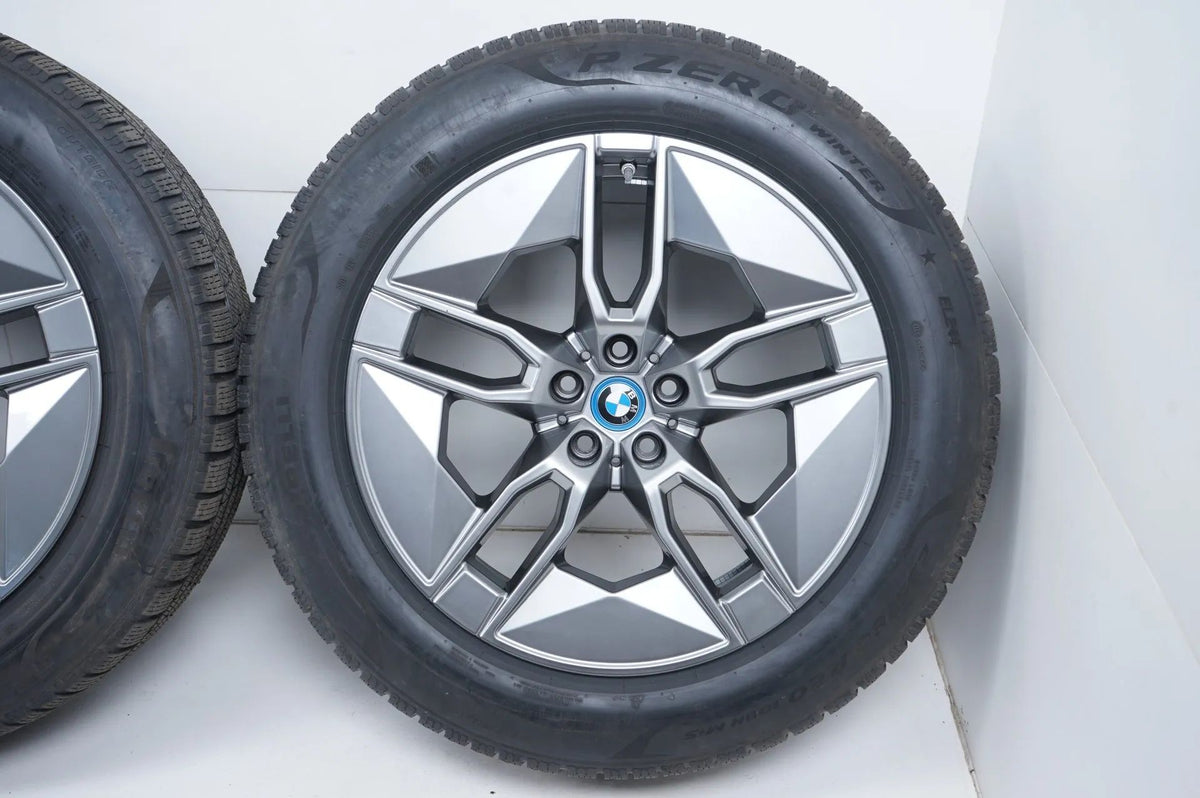 Pneus hiver BMW iX i20, jantes hiver 235/60/20 pouces, référence 1002 5A02653 Detailansicht 4