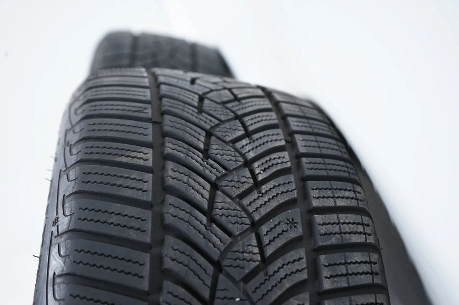 Mercedes C Klasse W206 Hybrid Winterräder Winterreifen 17 Zoll