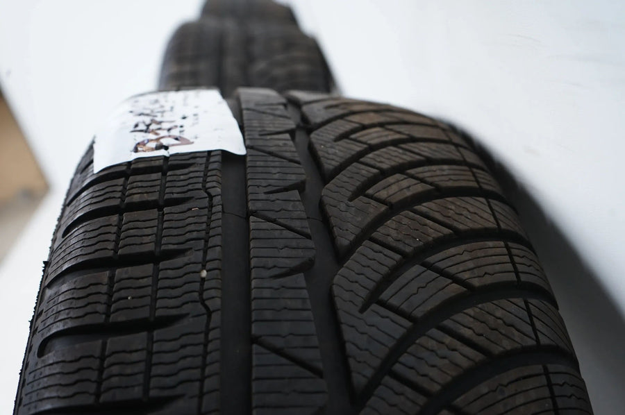 BMW 5er G30 G31 Winterreifen Winterräder 245 45 18 Zoll 7mm DOT25