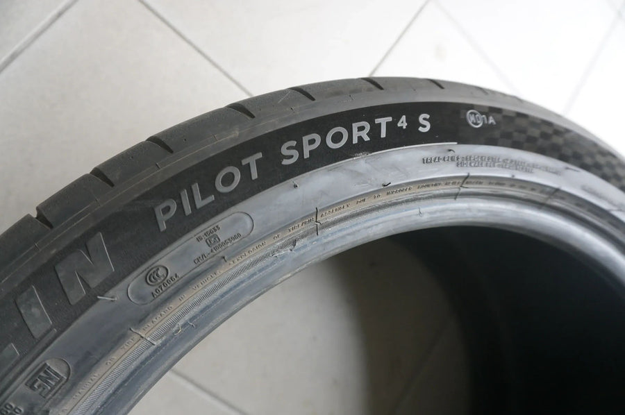 1 X 295 35 ZR20 R20 105Y Summer tire Michelin Pilot Sport 4 S MO1 2023 5.5mm