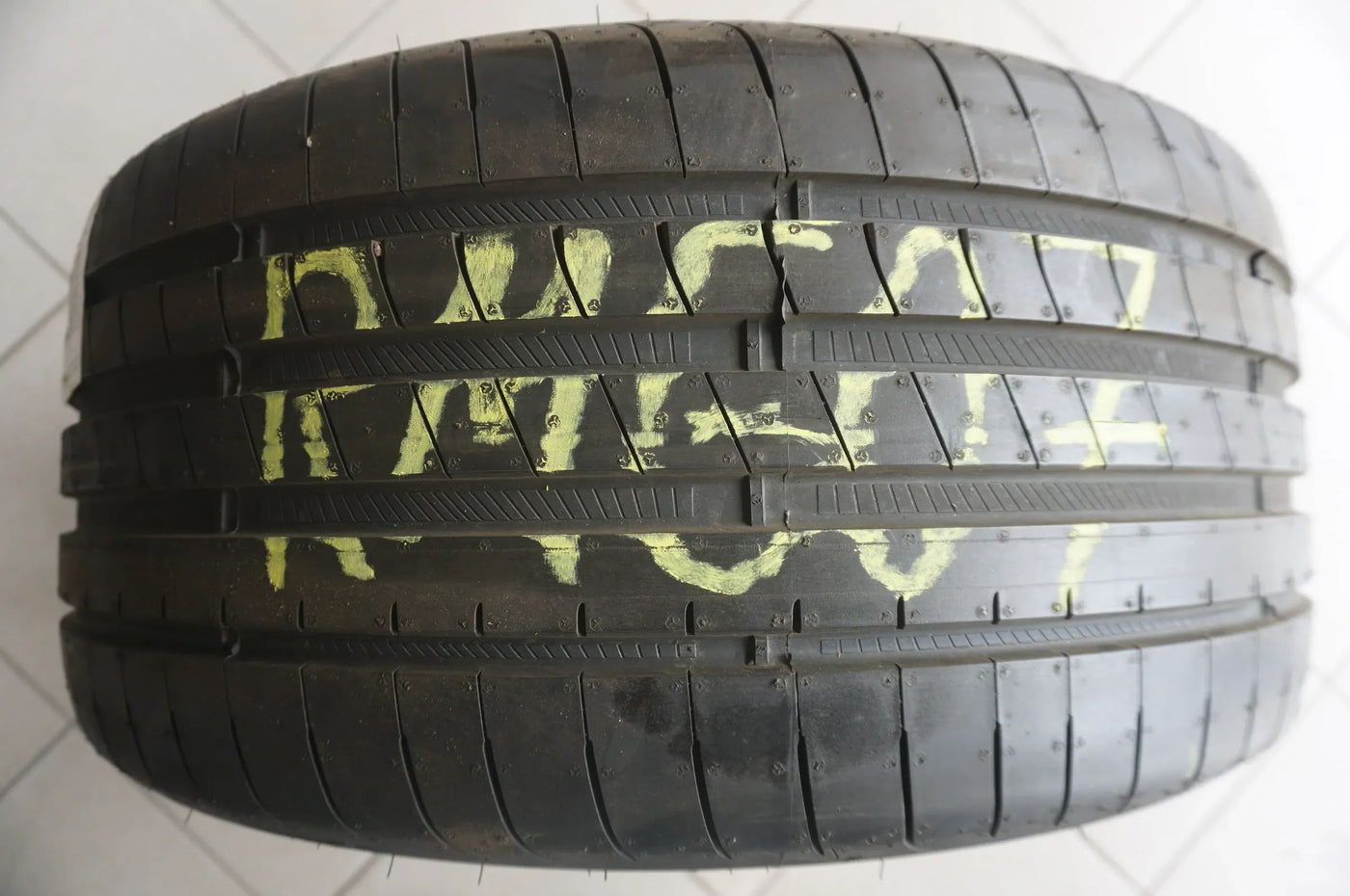 275 35 R19 100Y Sommerreifen Goodyear Eagle F1 Asymmetric 3 * RFT RSC 2023 7mm