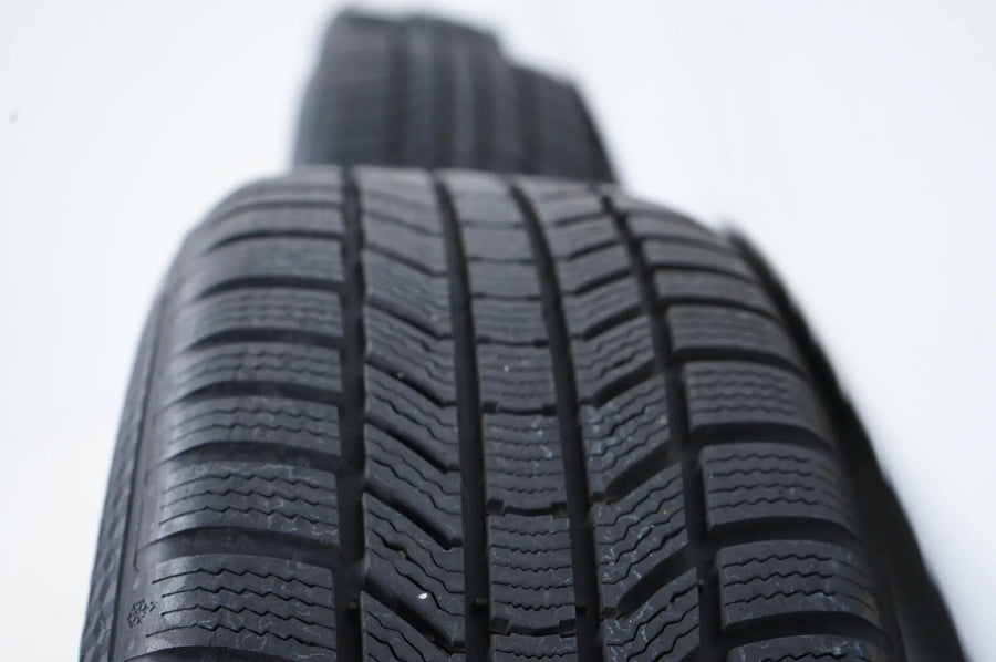 Audi Q3 8U VW Sharan Winterreifen Winterräder 215 55 17 Zoll