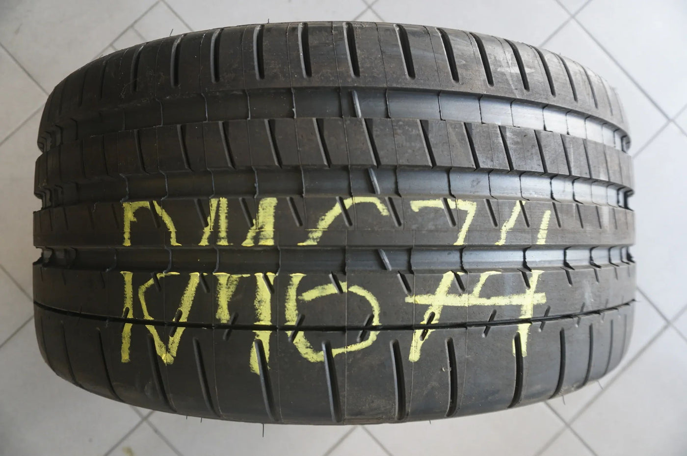 1 X 265 35 ZR19 R19 98Y Sommerreifen Michelin Pilot Super Sport MO 2021 7mm