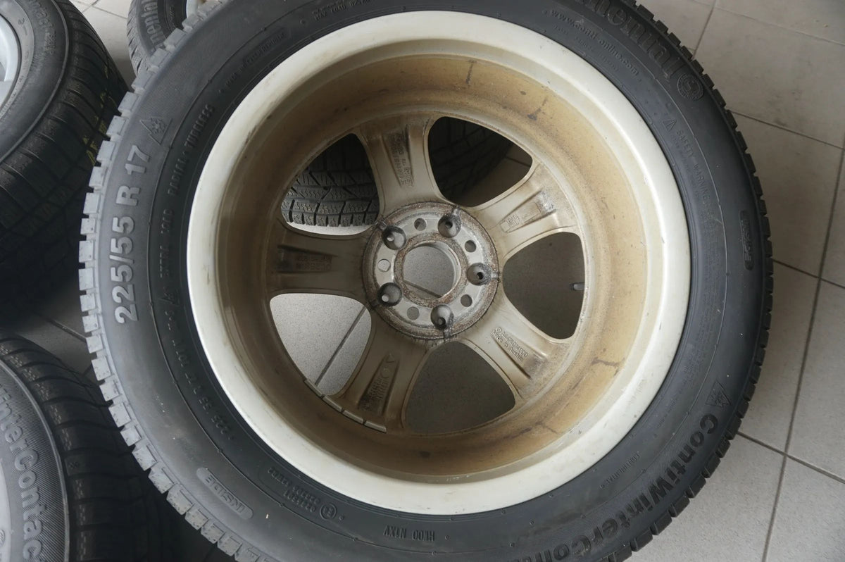 Original Mercedes V-Klasse Vito W447 17 Zoll Alufelgen A4474012200 Winterreifen Detailansicht 7