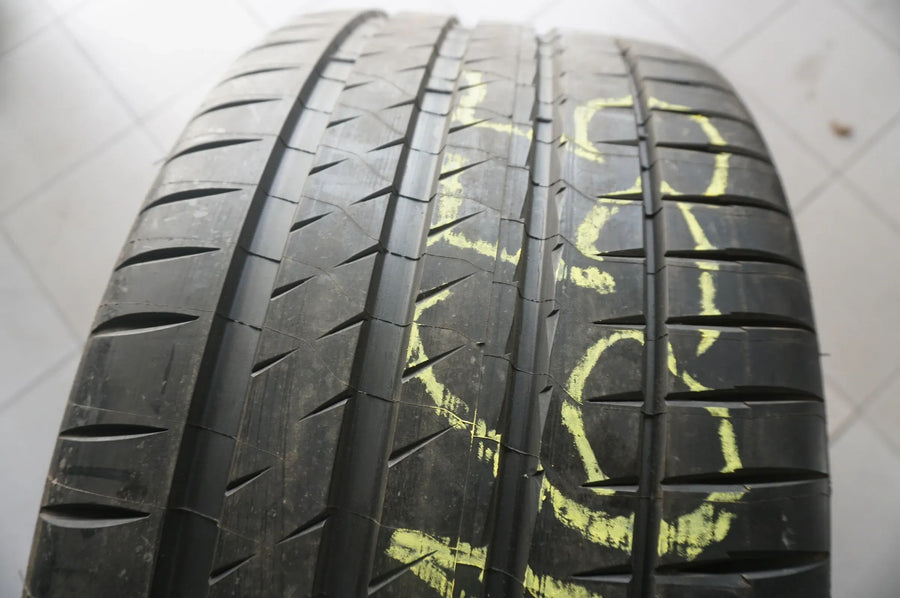 1 X 315 40 ZR21 R21 114Y Pneus été Michelin Pilot Sport 4 SUV MO1 2019 7mm