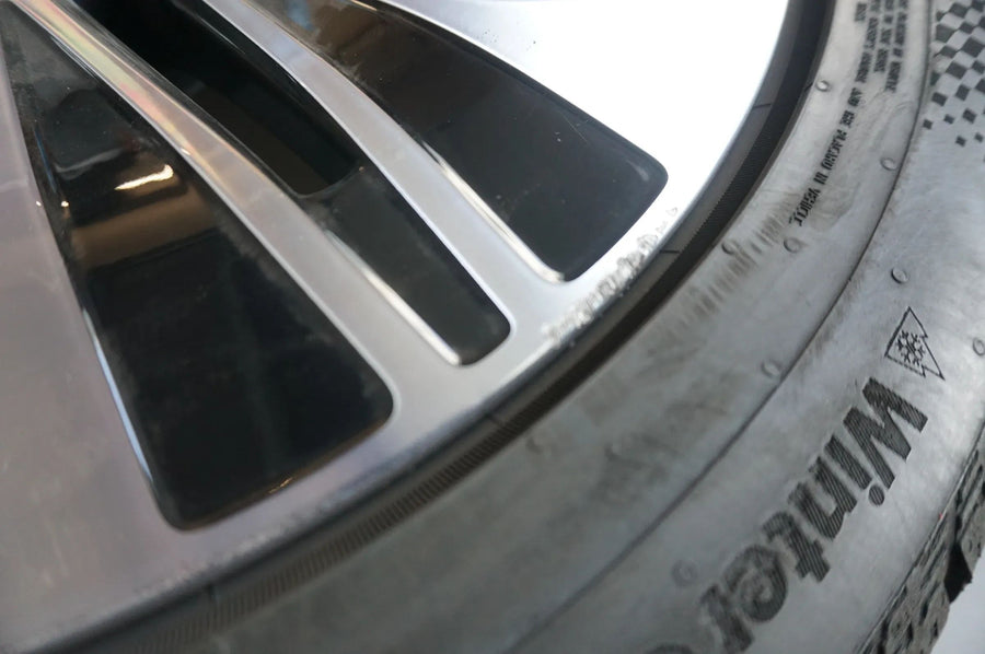 Original Mercedes E-Klasse W214 S214 Alufelgen Winterreifen 245 45 R19 6mm