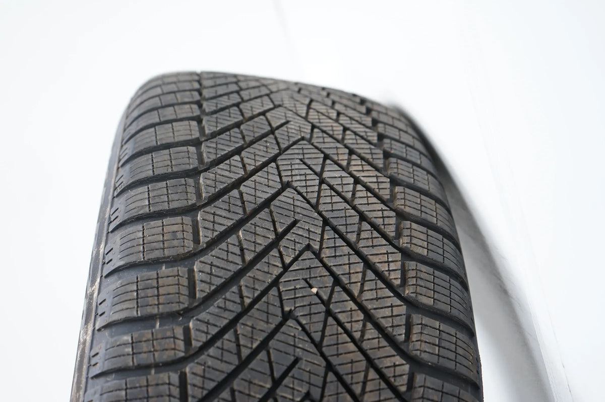 Audi Q5 GU 8MA Alufelgen Winterreifen Winterräder 255 45 20 Zoll 8MA601025G Vue détaillée 11