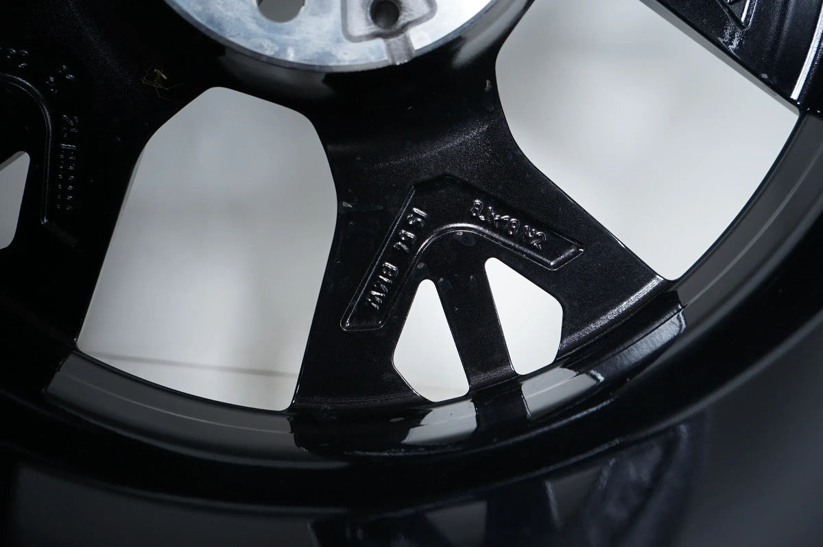 BMW 1 Series 2 Series F70 F74 summer wheels summer tires 225 45 18 inch 975M 5A35E68 Detail view 14