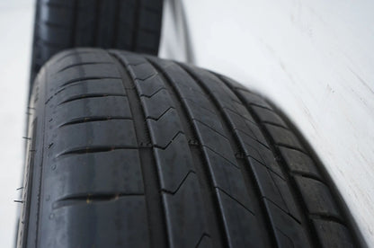 MINI F65 F66 F67 ruote estive pneumatici estivi 215 45 17 pollici 956 5A3E637
