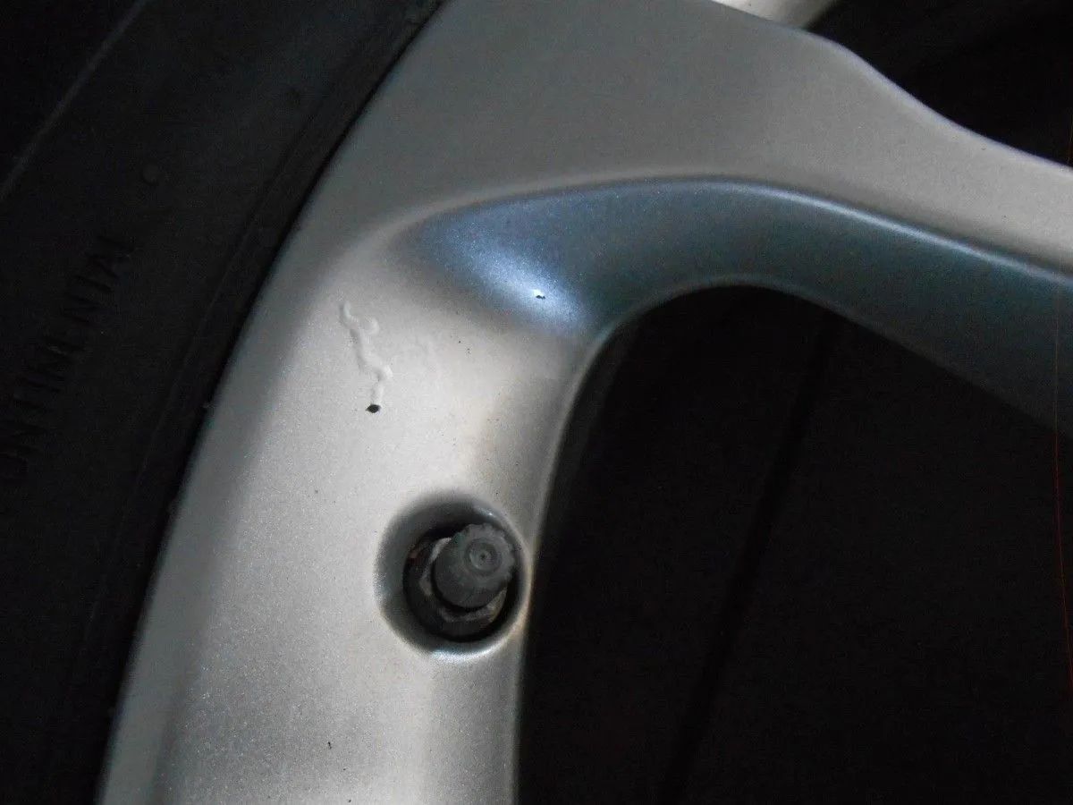 Original Mercedes GLA X156W156 Alufelgen Winterräder Winterreifen 215 60 R17 7mm Detailansicht 5