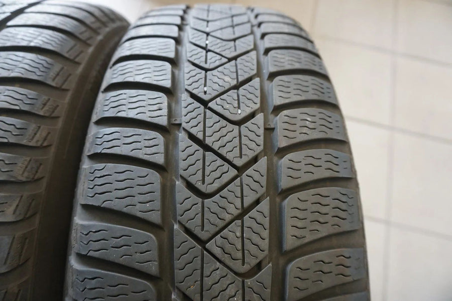Original BMW X1 F48 X2 F39 17 Zoll Alufelgen Winterräder Winterreifen 205 60 R17