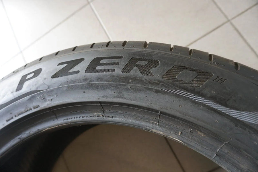 1 X 285 45 R21 113Y Sommerreifen Pirelli P Zero PZero * RSC RFT 2018 6mm