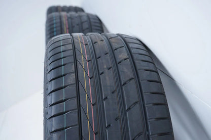 Jantes alu d'origine BMW Série 5 G30 G31 Pneus été Roues complètes 245 45 R18 pouces 8mm