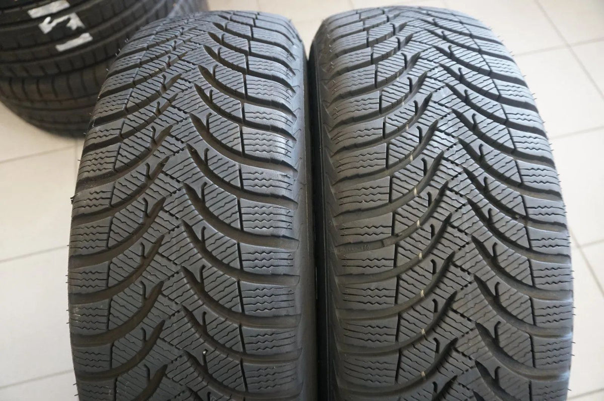 Original Mercedes GLA X156W156 Alufelgen Winterräder Winterreifen 215 60 R17 8mm Detailansicht 7