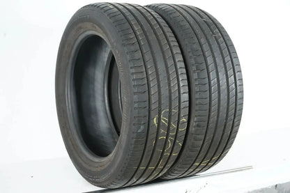 2 x Pneus été Michelin 235 55 19 pouces DOT22 env. 5mm AO
