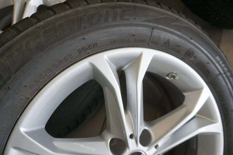 Jantes en alliage d'origine BMW X3 G01 X4 G02 Roues complètes hiver Pneus hiver 225 60 R18 6mm