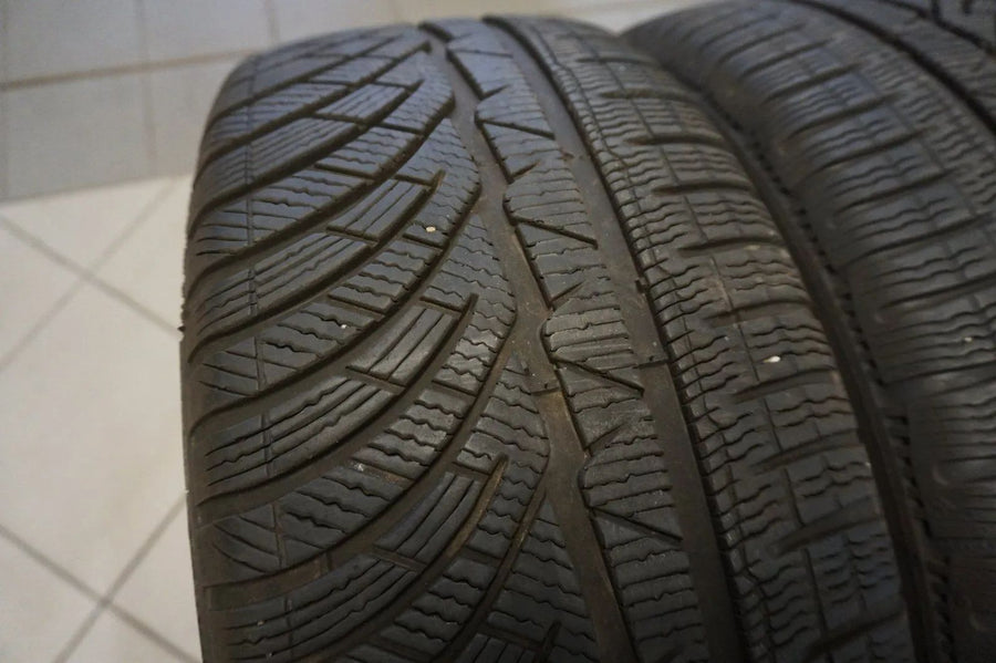 Originální hliníková kola BMW řady 5 G30 G31, zimní kola a zimní pneumatiky 245 45 R18 palců