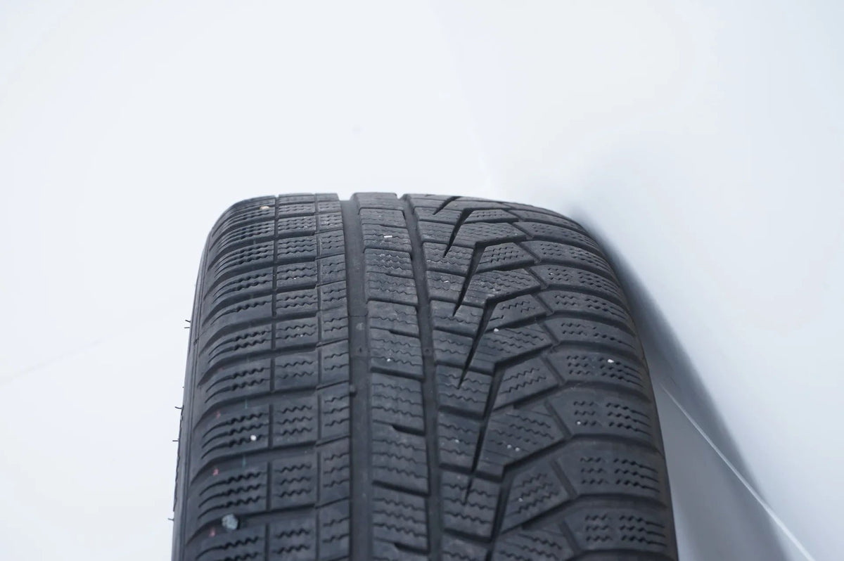 Mercedes AB Class W177 B247 Winter Wheels Winter Tires 18 Inch Detailansicht 9
