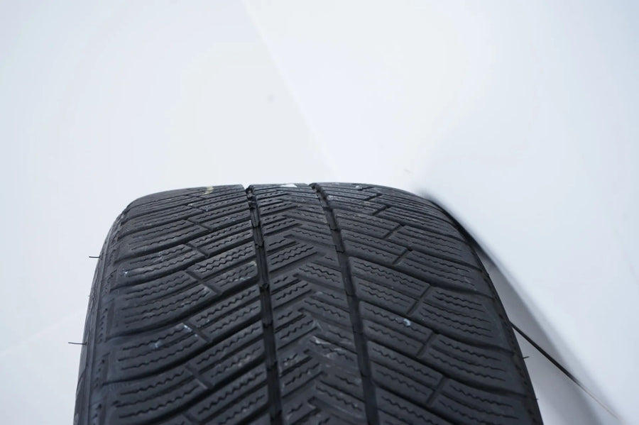 Mercedes E63 AMG W213 Winterreifen Winterräder 265 40 19 Zoll