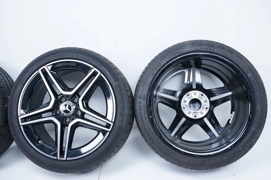 Mercedes CLA35 W118 Winterräder mit neuen Winterreifen 235 40 18 Zoll