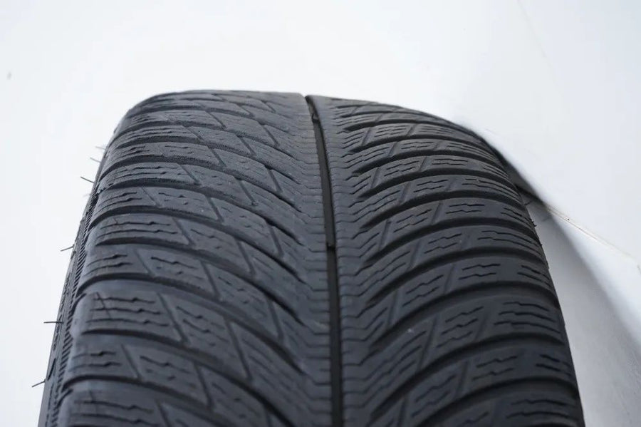 Pneus/jantes hiver Mercedes A35 W177 AMG 235/40/18 pouces