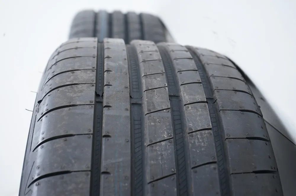 Mercedes CLE Class W236 summer wheels, summer tires, 19 inch Detailansicht 13