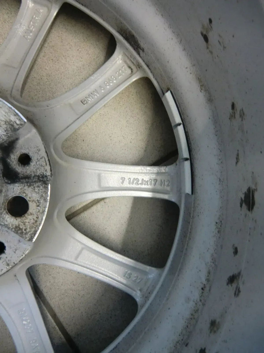 Jantes alliage d'origine BMW Série 5 G30 G31 Roues hiver Pneus hiver 225 55 R17 6mm