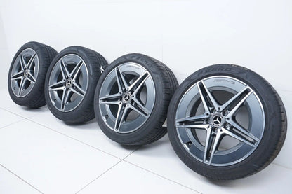 Mercedes Classe C W206 AMG Jantes et pneus d'été 18 pouces