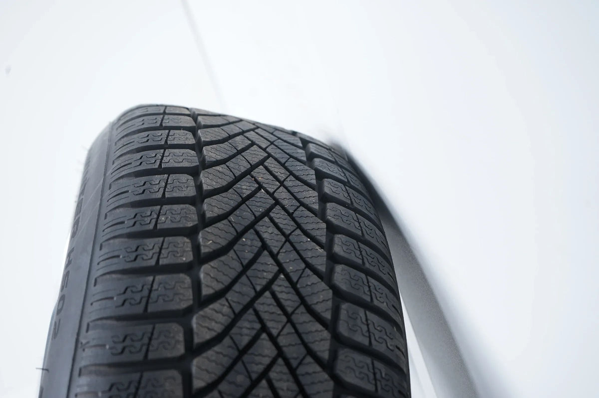 New Opel Astra L Winter Wheels Winter Tires 205 55 16 Inch Detailansicht 11