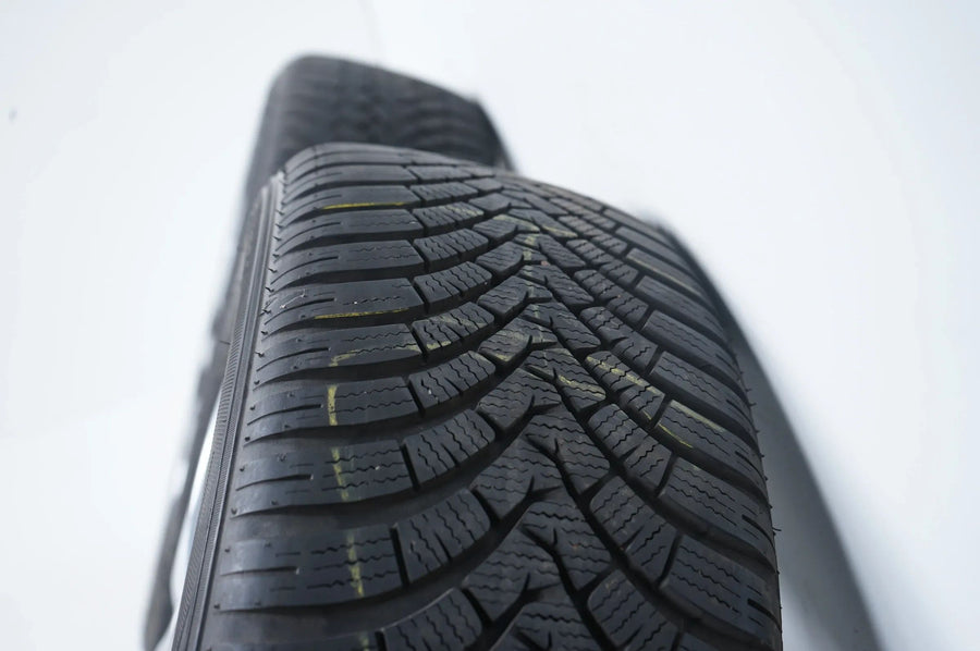 Fiat Tipo 2 ruote invernali pneumatici invernali 205 55 16 pollici 8 mm 55177538