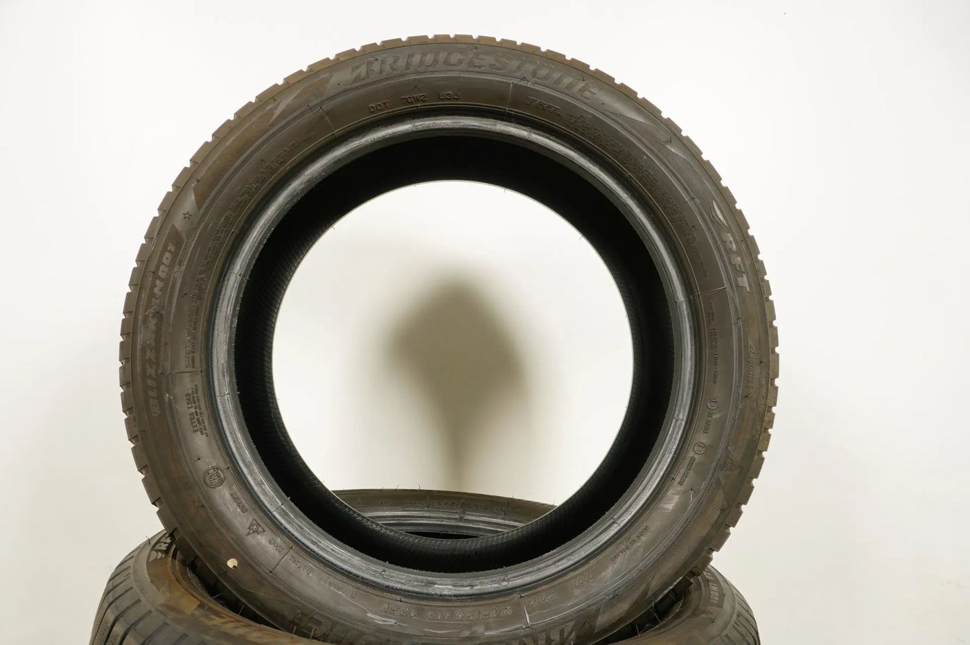 4 x Winterreifen Bridgestone 245 50 19 Zoll  DOT19 ca.4-5mm BMW
