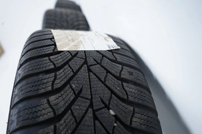 Audi A1 8X cerchi in lega ruote complete invernali pneumatici invernali 195 50 16 pollici 7 mm