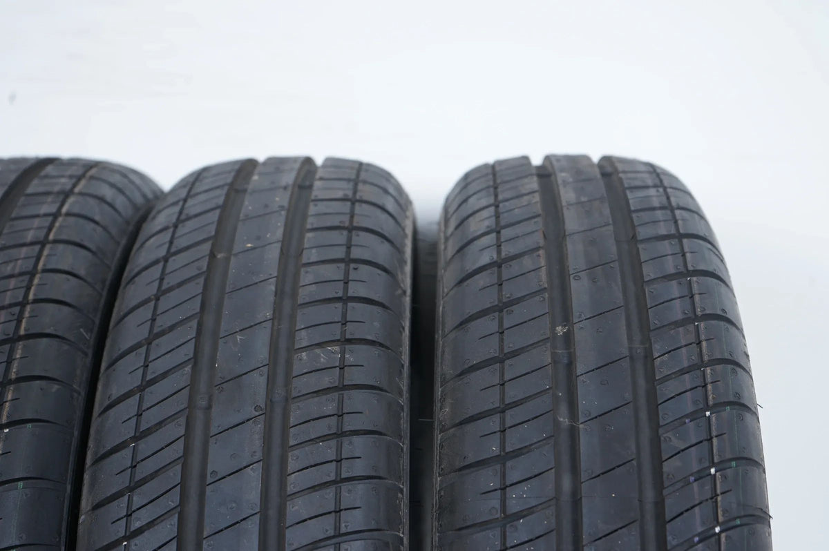 4x pneus d'été Goodyear Compact 165 65 15 pouces DOT22 env. 7 mm Vue détaillée 5