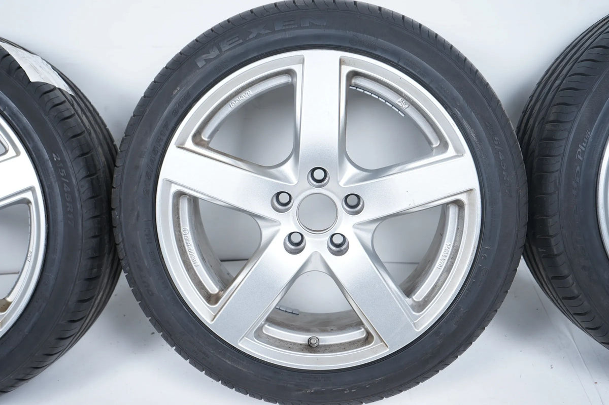 Ford C Max Mondeo Volvo V40 Pneus Hiver 215 45 17 Pouces 5x108 Detailansicht 5
