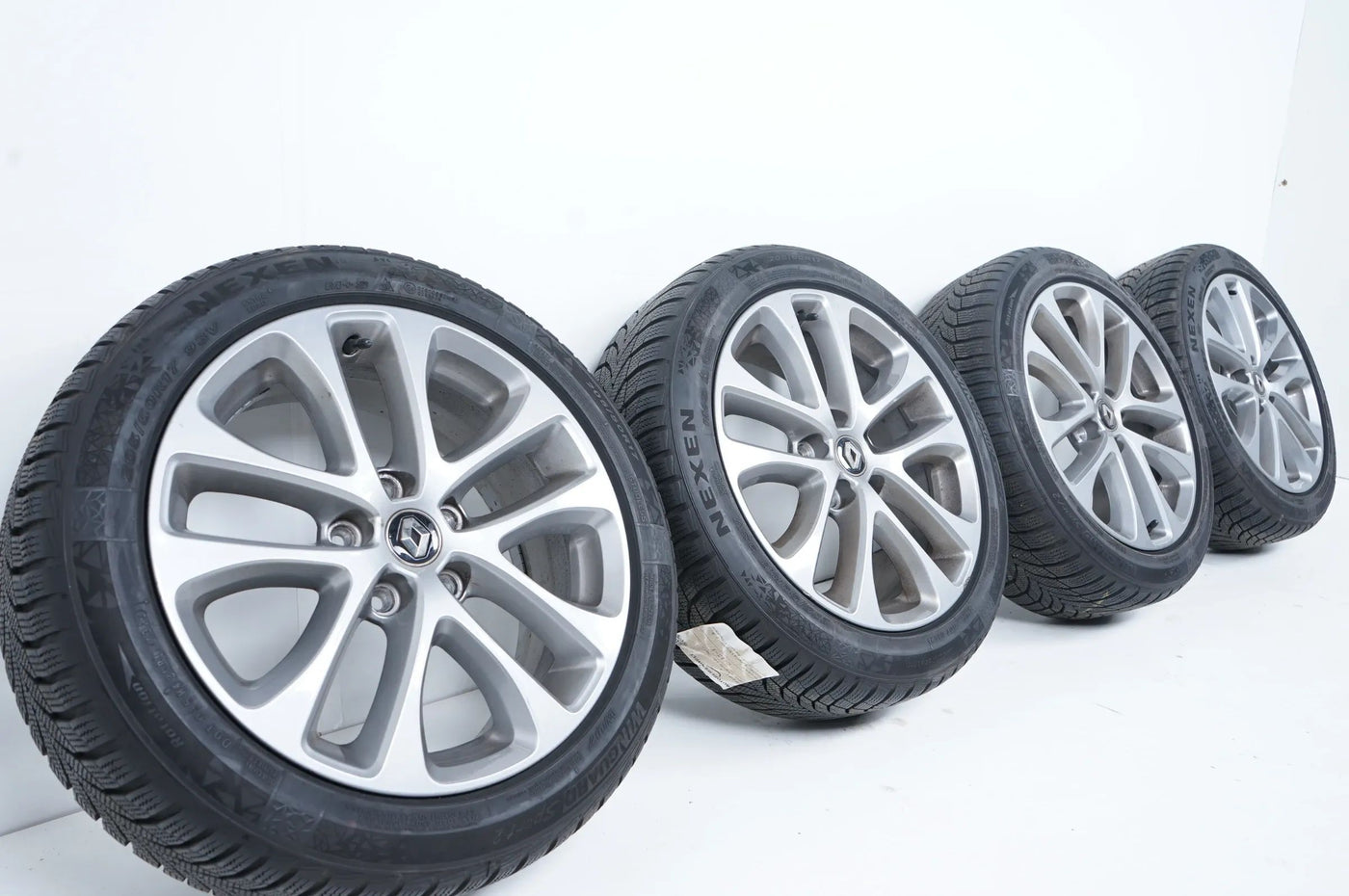 Renault Megane 3 Winterräder Winterreifen 205 50 17 Zoll 7mm