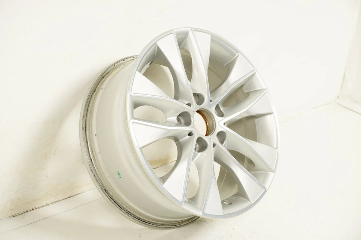 1 x BMW 1 Series 2 Series F20 F21 F22 F23 Alloy Wheel 17 Inch 412 6868377 7.5J Detailansicht 3